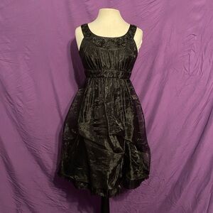 BCBG Black Floral Embellished Scoop-Neck Shimmery Party Dress. Size 6.